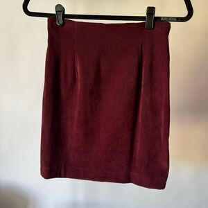 Vintage Leslie Fay burgundy suede mini